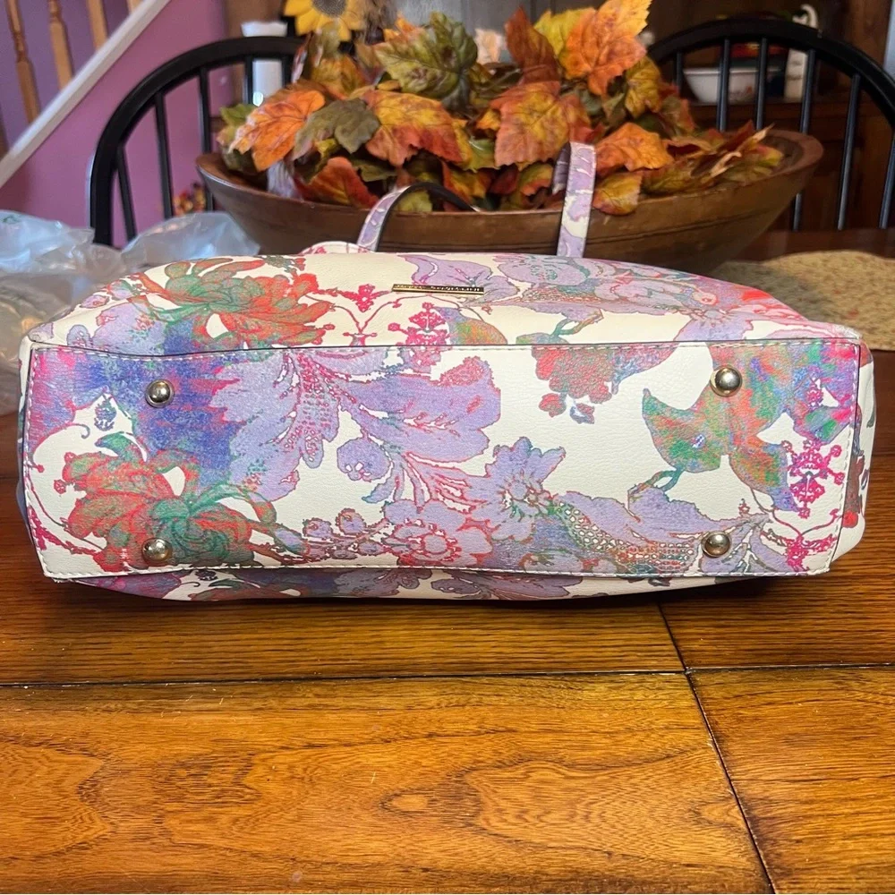 Enzo Angiolini watercolor floral shoulder bag